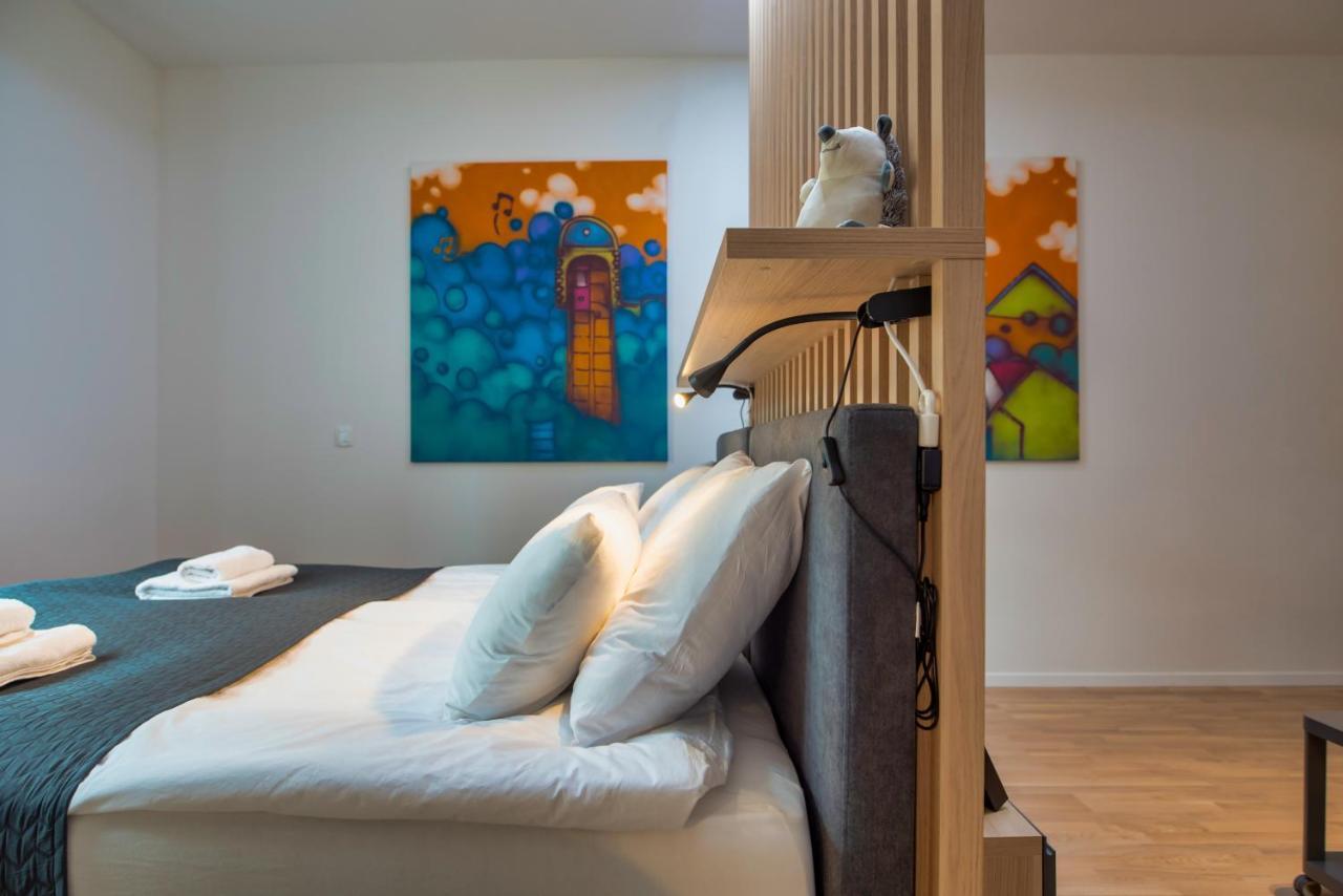 Colors Of Music, Zagreb Centre Apartment ภายนอก รูปภาพ