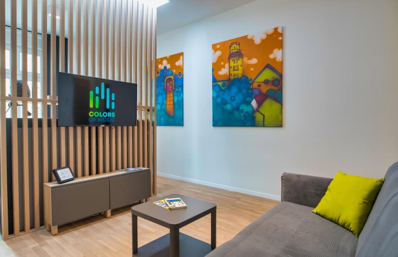 Colors Of Music, Zagreb Centre Apartment ภายนอก รูปภาพ