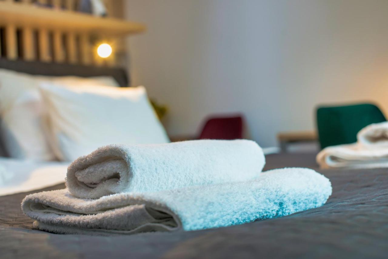 Colors Of Music, Zagreb Centre Apartment ภายนอก รูปภาพ